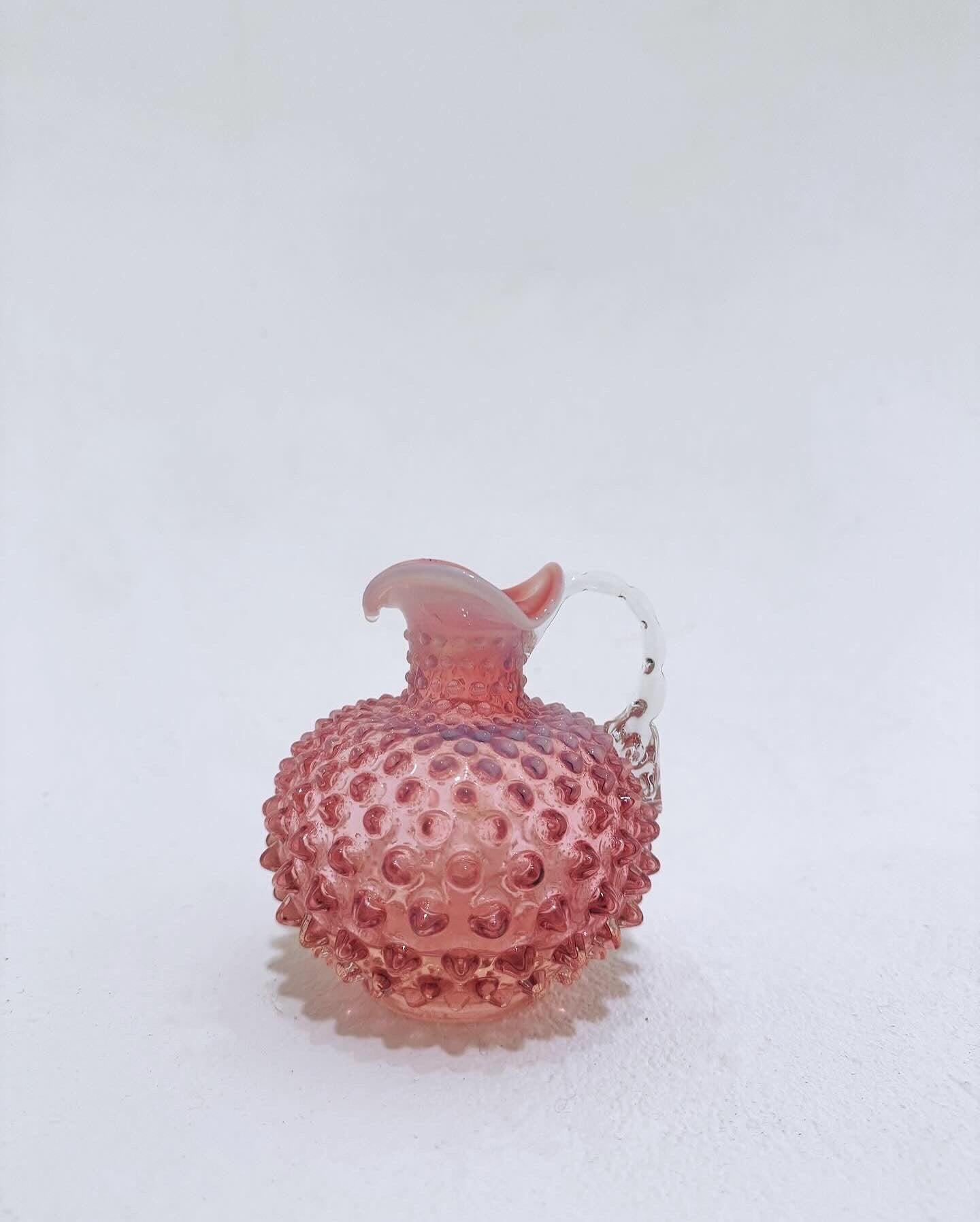 mini pitcher with spikes