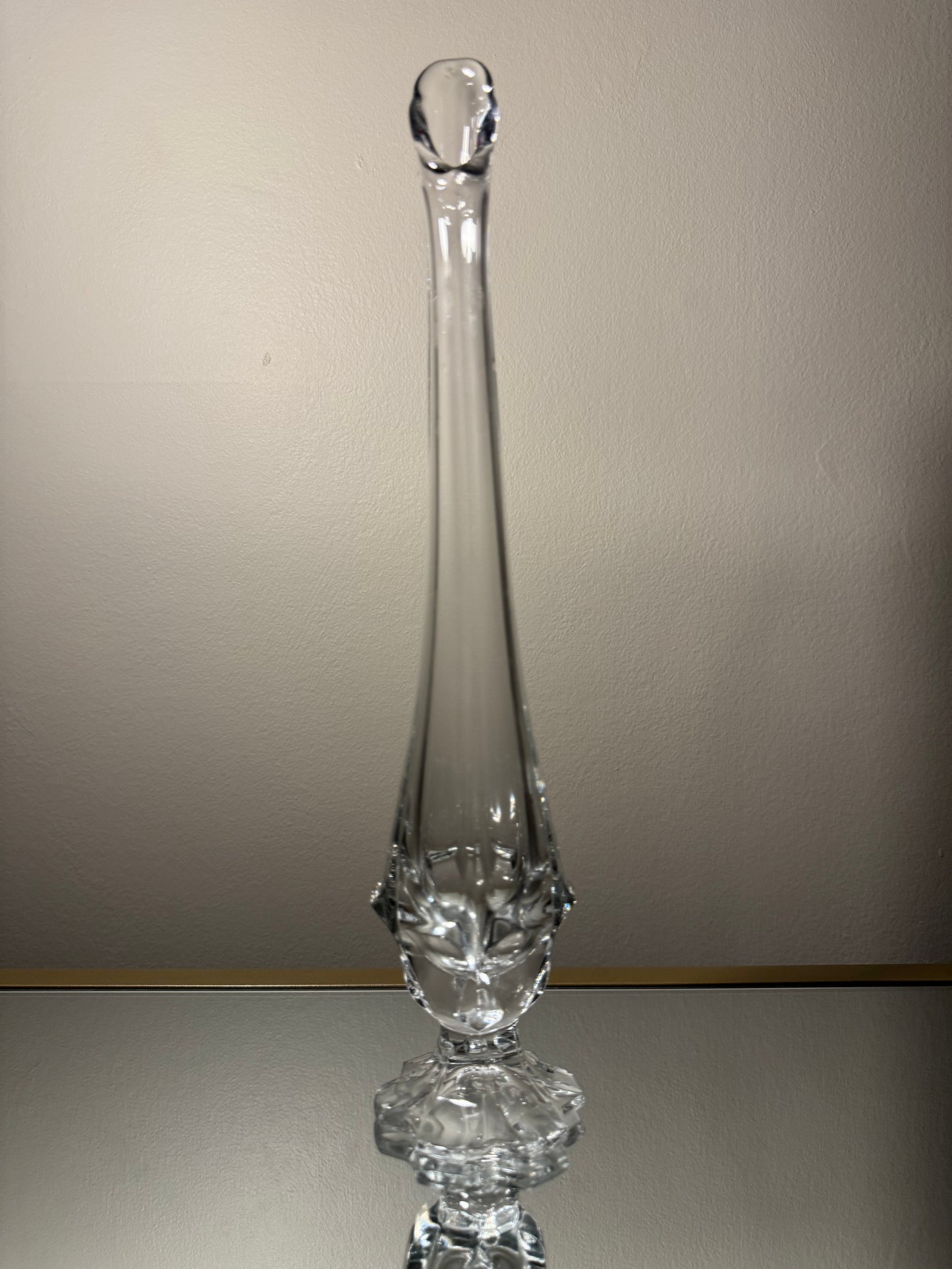 tall clear vase w/ unique base