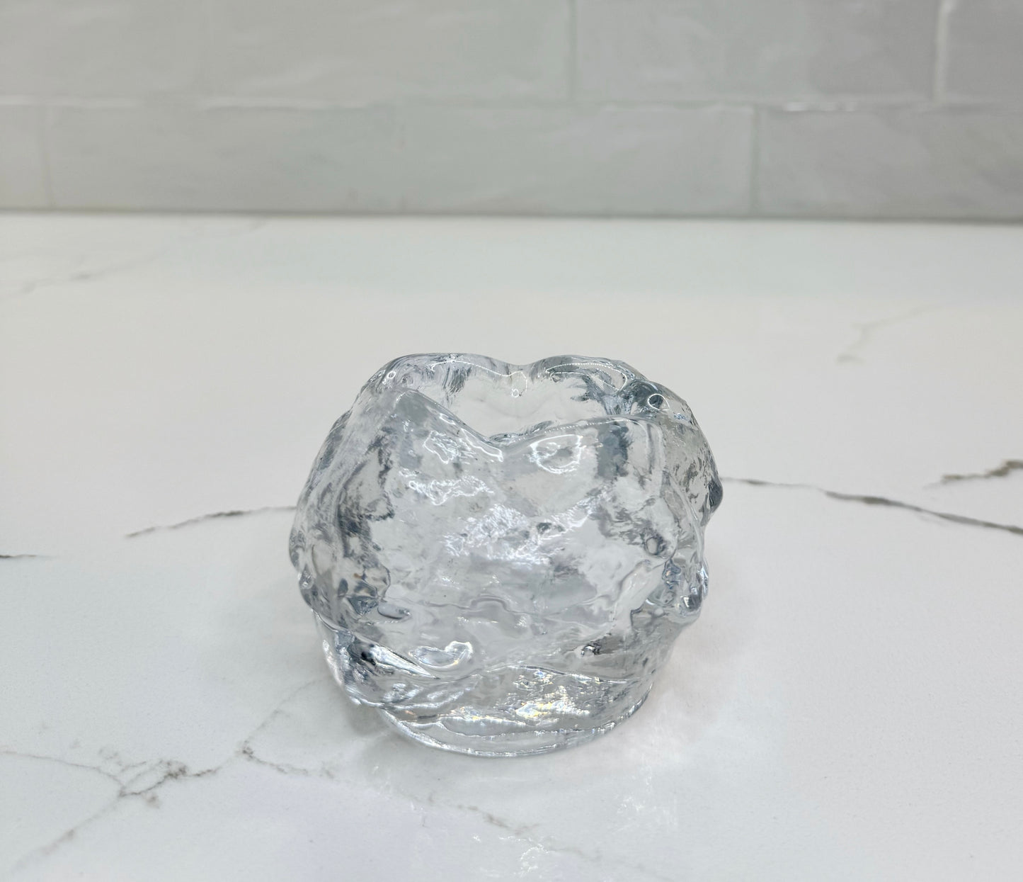 clear ashtray