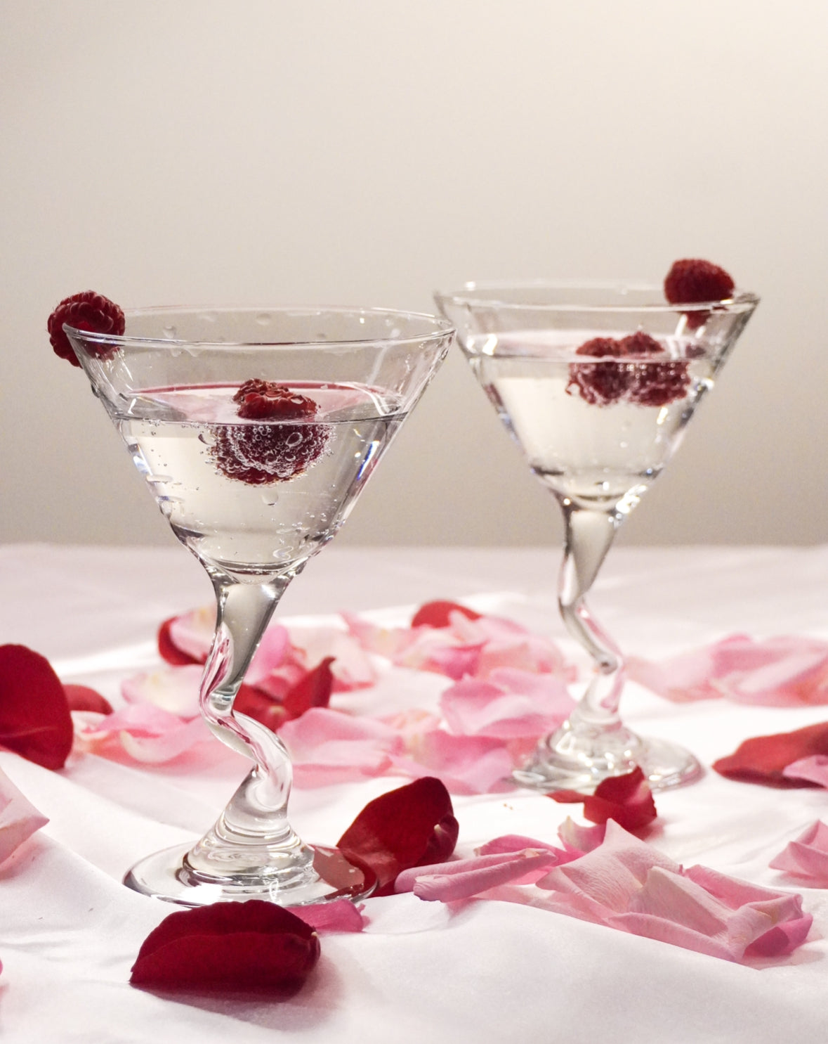 martini glasses w/ zigzag stem