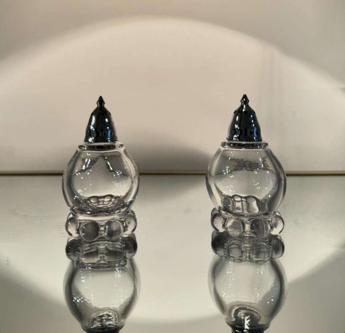 clear salt/pepper shakers