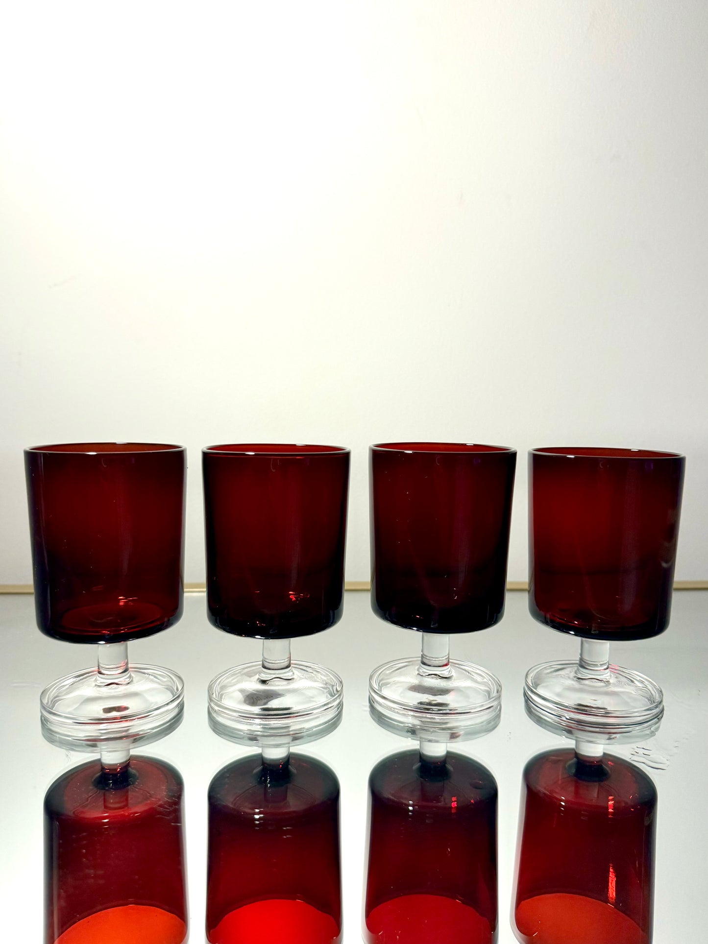 red glass set